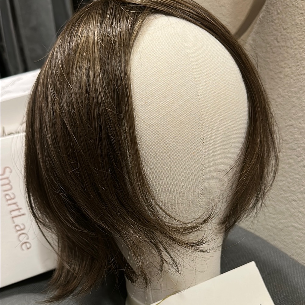Jon Renau ALIA Smart Lace wig, beautiful brown excellent used
